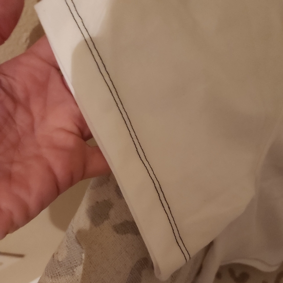 Nike Big Double Swoosh Sportscaster DR6201 Cropped Top White Black NEW - Picture 7 of 9